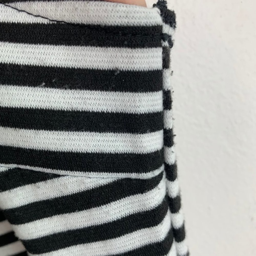 FOREVER 21 Black & White Striped Sleeveless Midi Dress - Picture 4 of 6